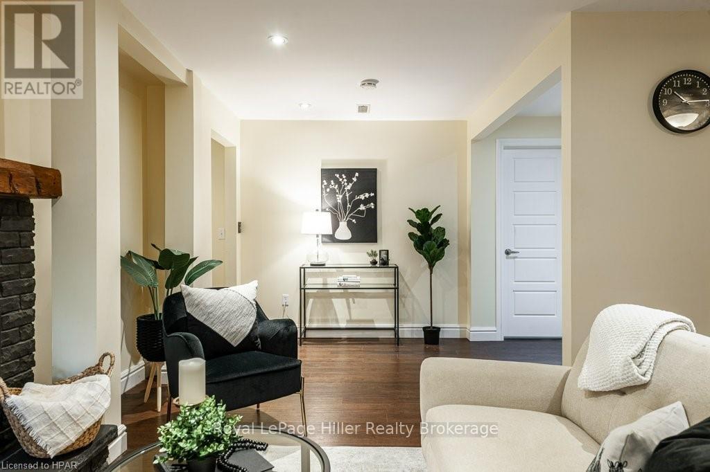 26 Daly Avenue, Stratford, Ontario  N5A 1B8 - Photo 32 - X11822857