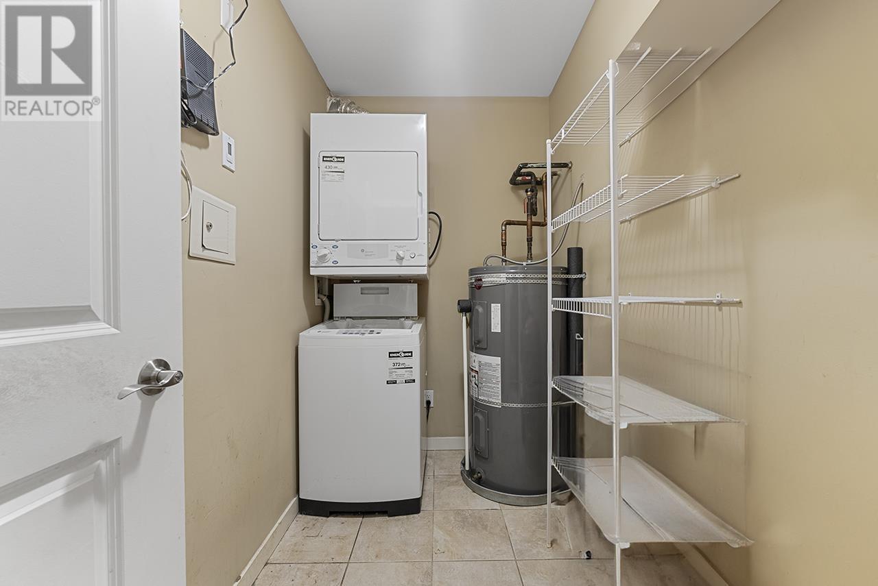 Ph10 2373 Atkins Avenue, Port Coquitlam, British Columbia V3C 1Y7 - Photo 14 - R2949878