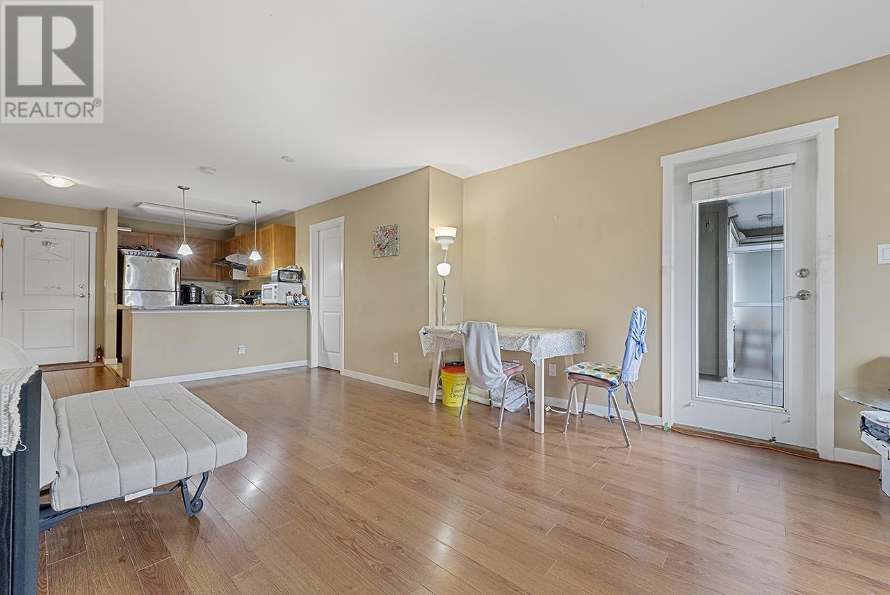 Ph10 2373 Atkins Avenue, Port Coquitlam, British Columbia V3C 1Y7 - Photo 9 - R2949878