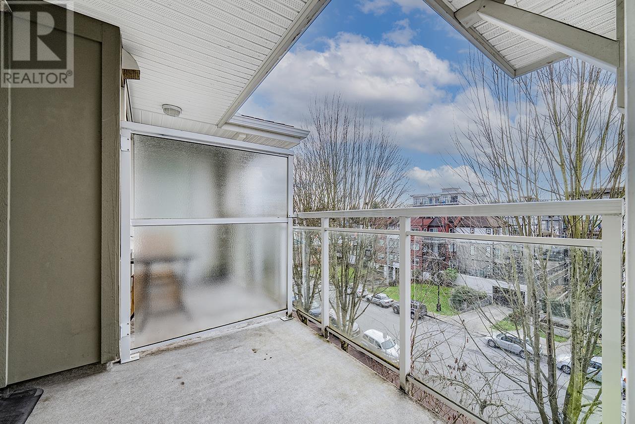 Ph10 2373 Atkins Avenue, Port Coquitlam, British Columbia V3C 1Y7 - Photo 19 - R2949878