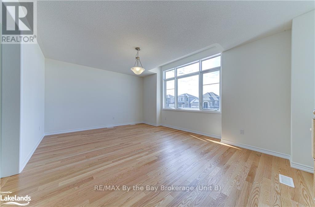 77 Sun Valley Avenue, Wasaga Beach, Ontario  L9Z 0N8 - Photo 6 - S10438961