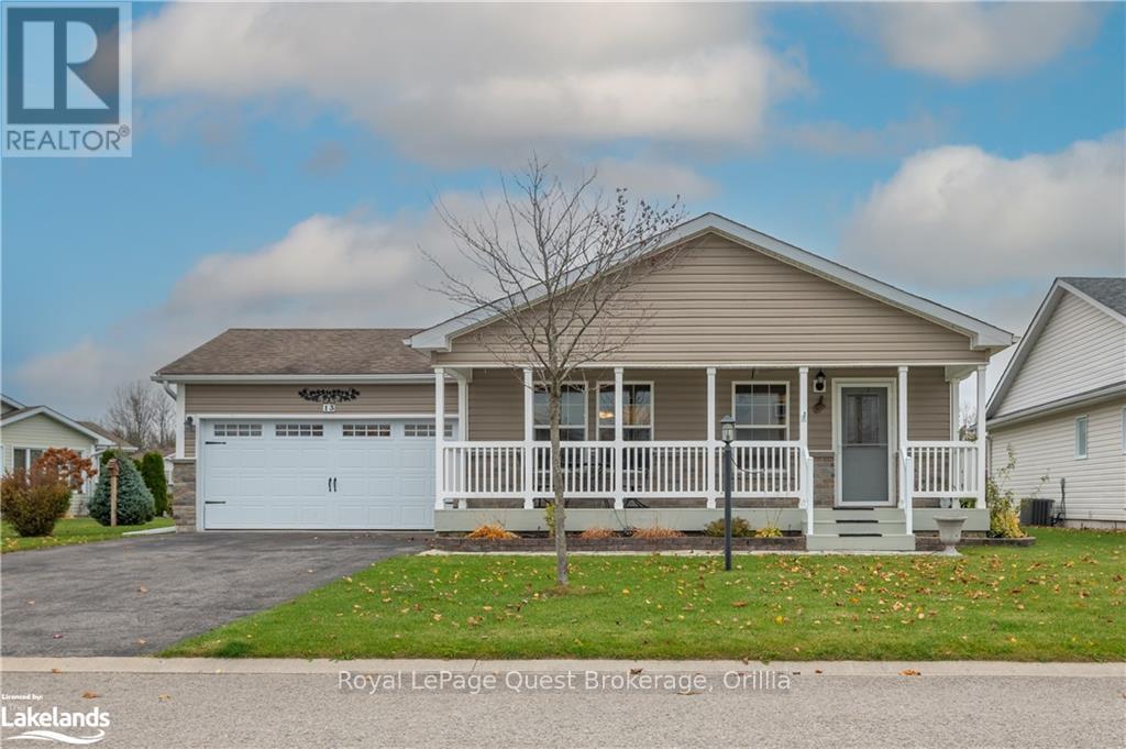 13 MARVIN GARDENS BOULEVARD, Wasaga Beach, Ontario