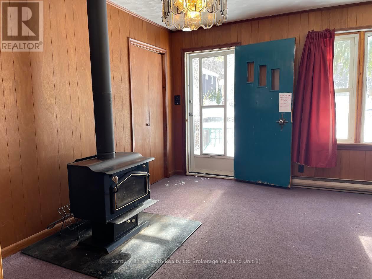 9 Mountain Avenue, Tay, Ontario  L0K 2C0 - Photo 10 - S10440350