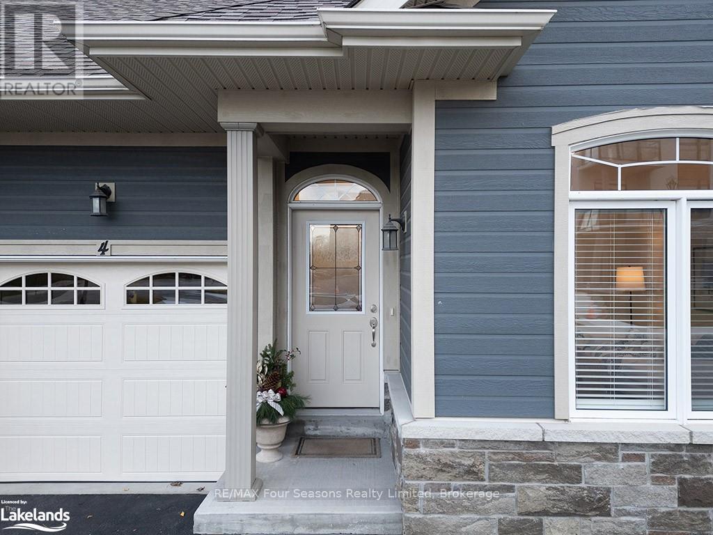 4 Sutton Lane, Collingwood, Ontario  L9Y 5B4 - Photo 2 - S10440353