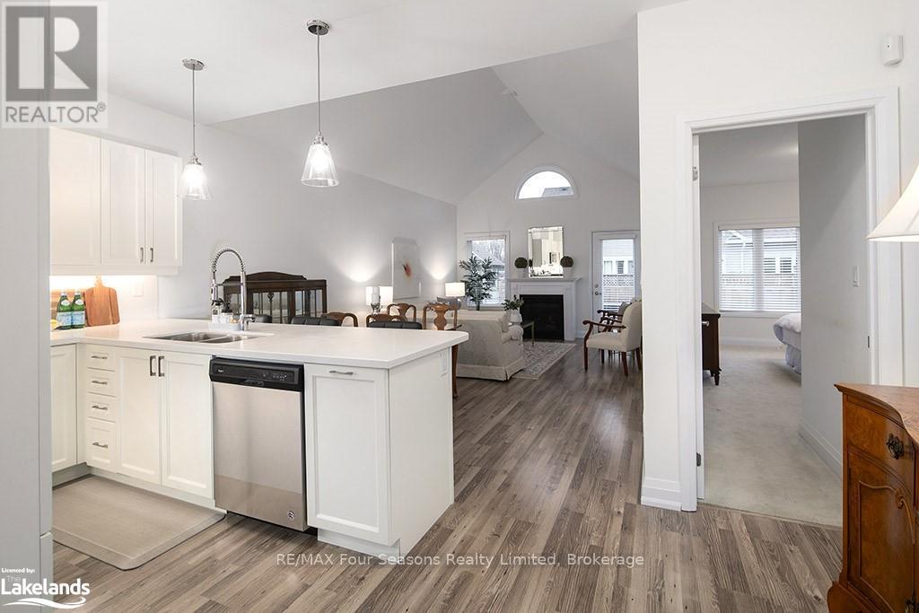 4 Sutton Lane, Collingwood, Ontario  L9Y 5B4 - Photo 4 - S10440353