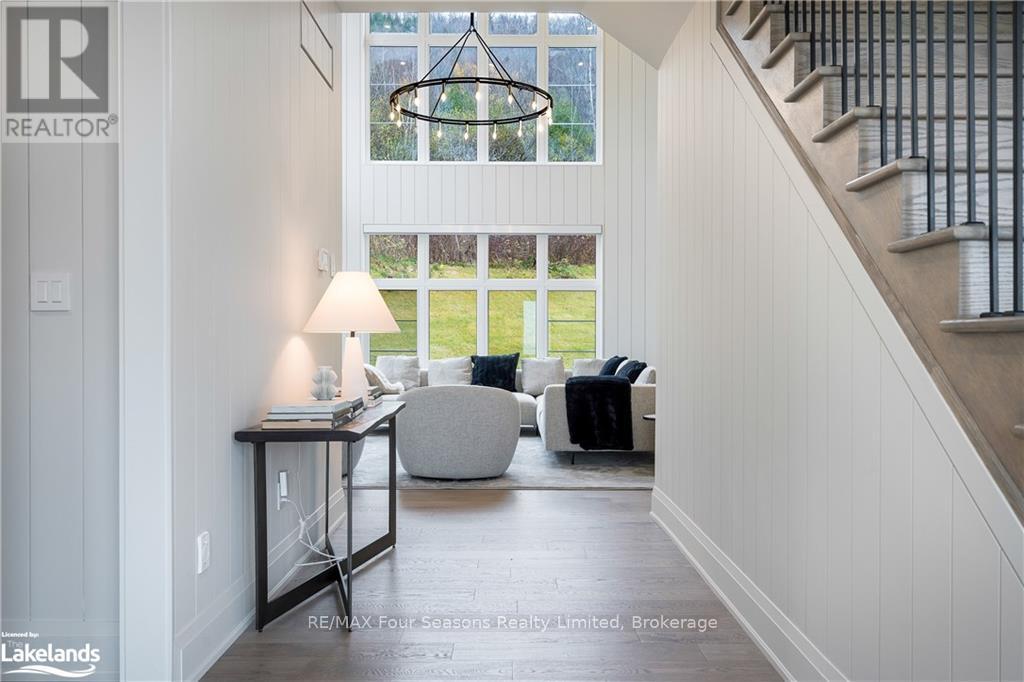 132 Dorothy Drive, Blue Mountains, Ontario  N0H 2P0 - Photo 3 - X10439923