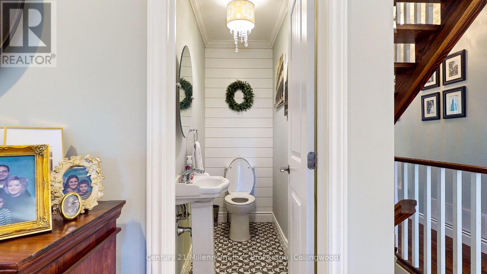 393 Tiny Beaches Road S, Tiny, Ontario  L0L 2J0 - Photo 19 - S10436788