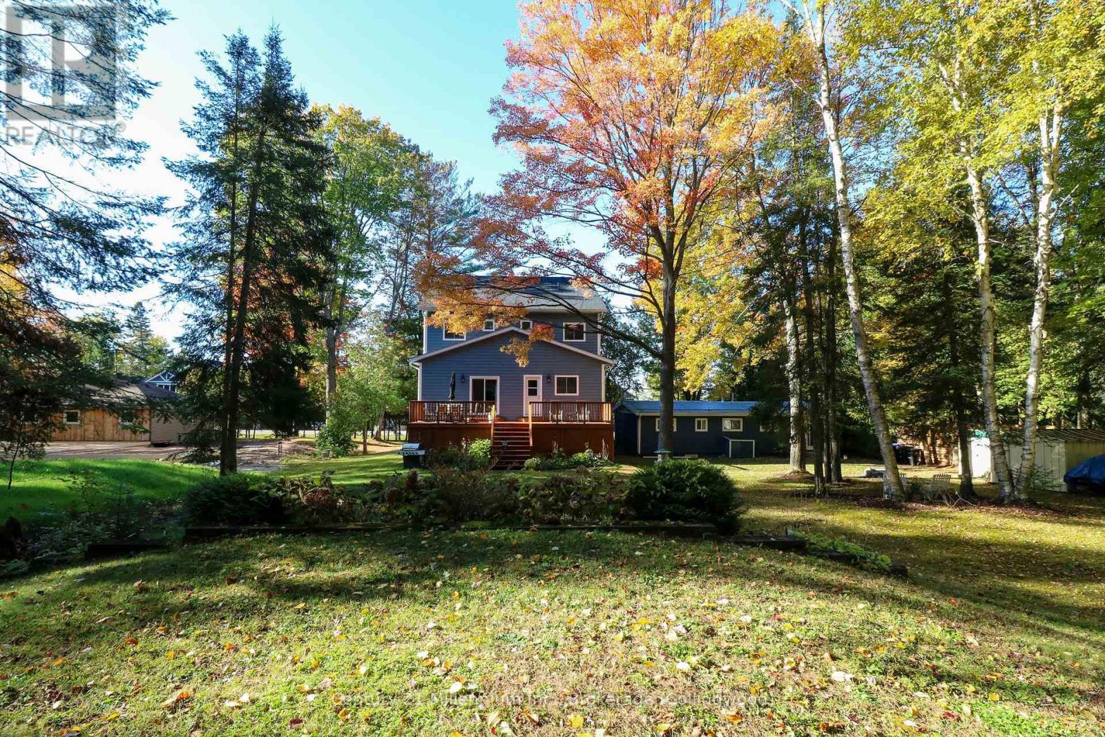 393 Tiny Beaches Road S, Tiny, Ontario  L0L 2J0 - Photo 35 - S10436788