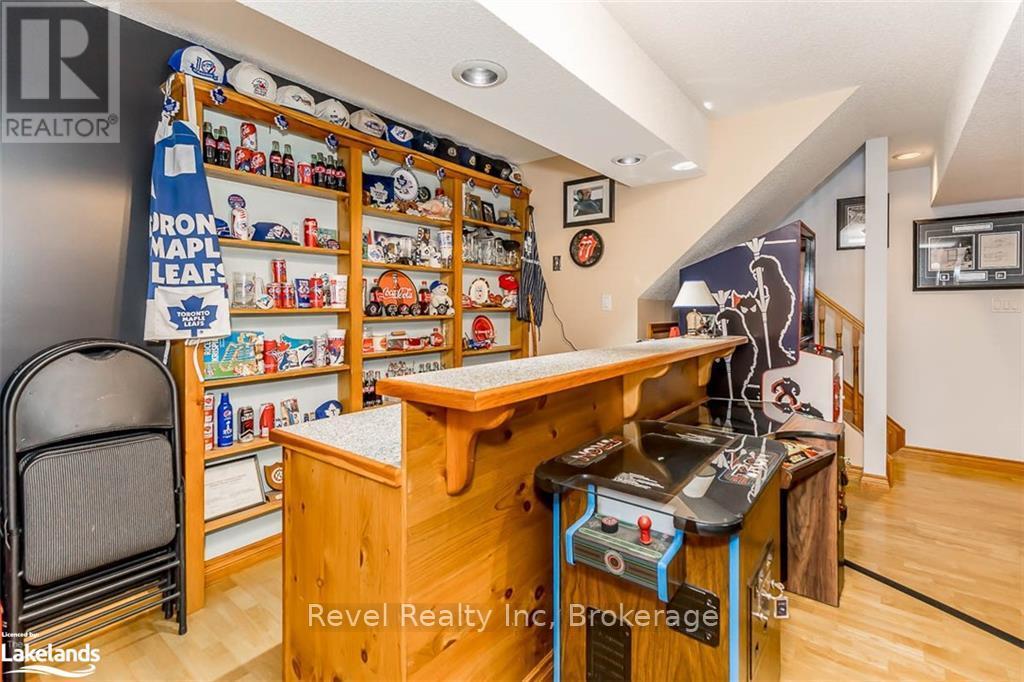 8 Willow Drive, Tiny, Ontario  L0L 1P0 - Photo 23 - S10437239