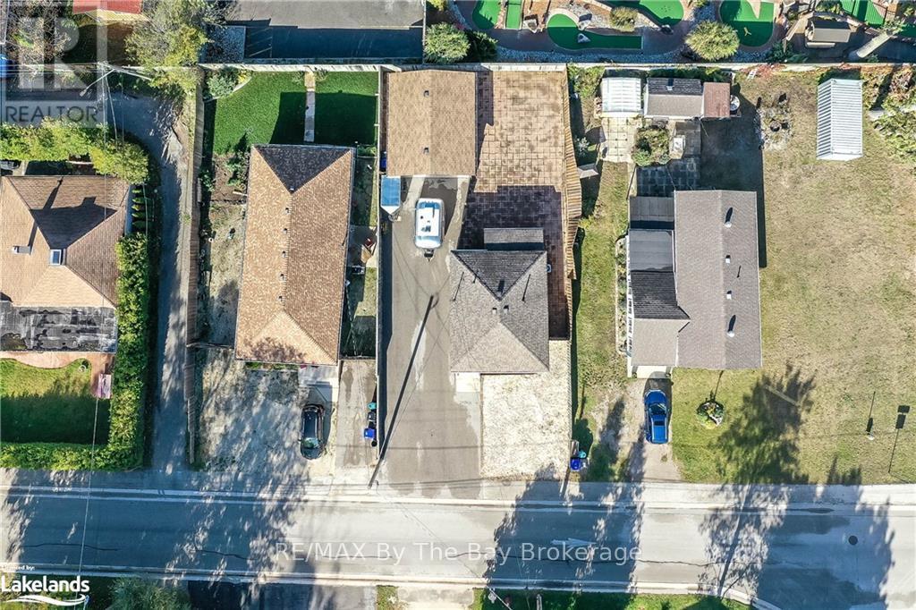 Property at 24 GLENWOOD DRIVE image 2