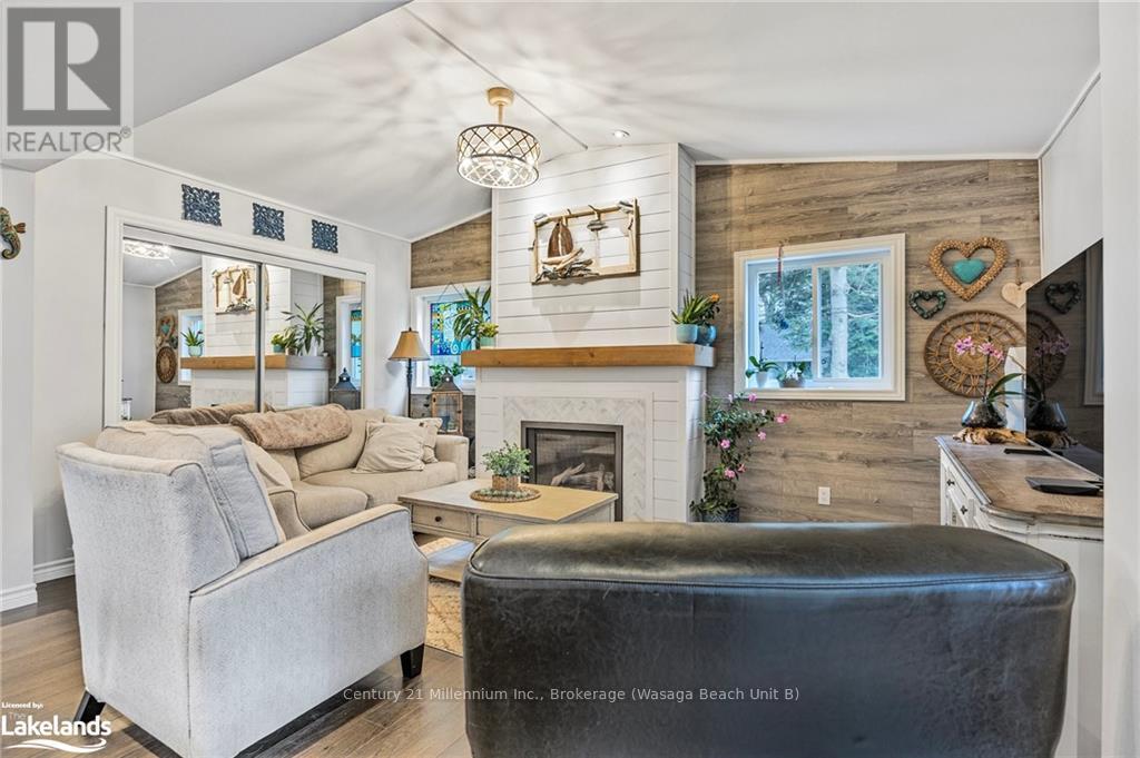 9 Evans Drive, Tiny, Ontario  L0L 2J0 - Photo 14 - S10438998