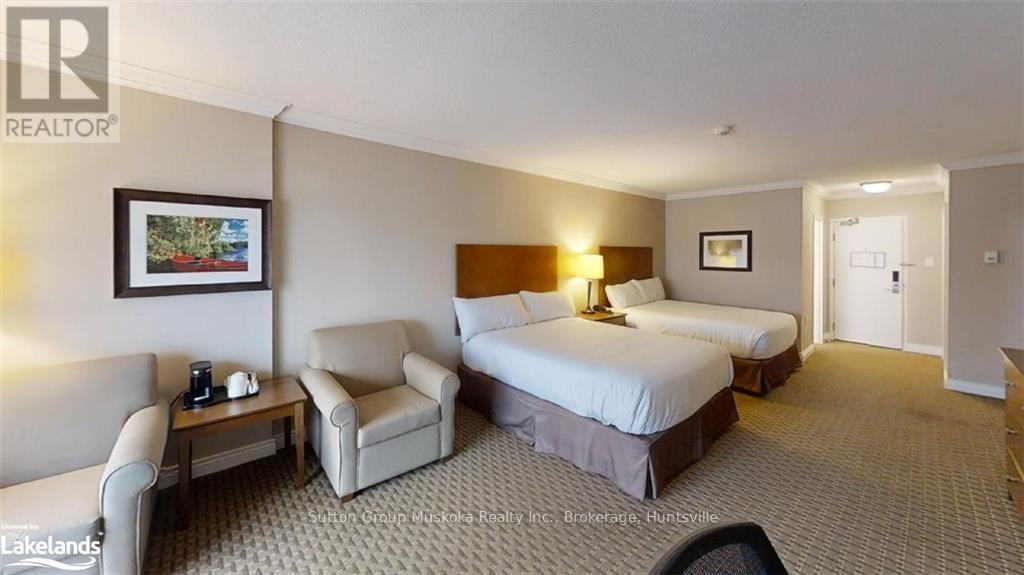 317 - 1235 Deerhurst Drive, Huntsville, Ontario  P1H 2E8 - Photo 4 - X10438105