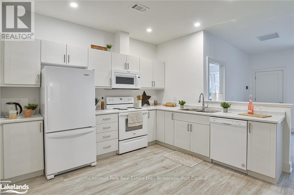 105 - 18 Campus Trail, Huntsville, Ontario  P1H 0K2 - Photo 3 - X10439060