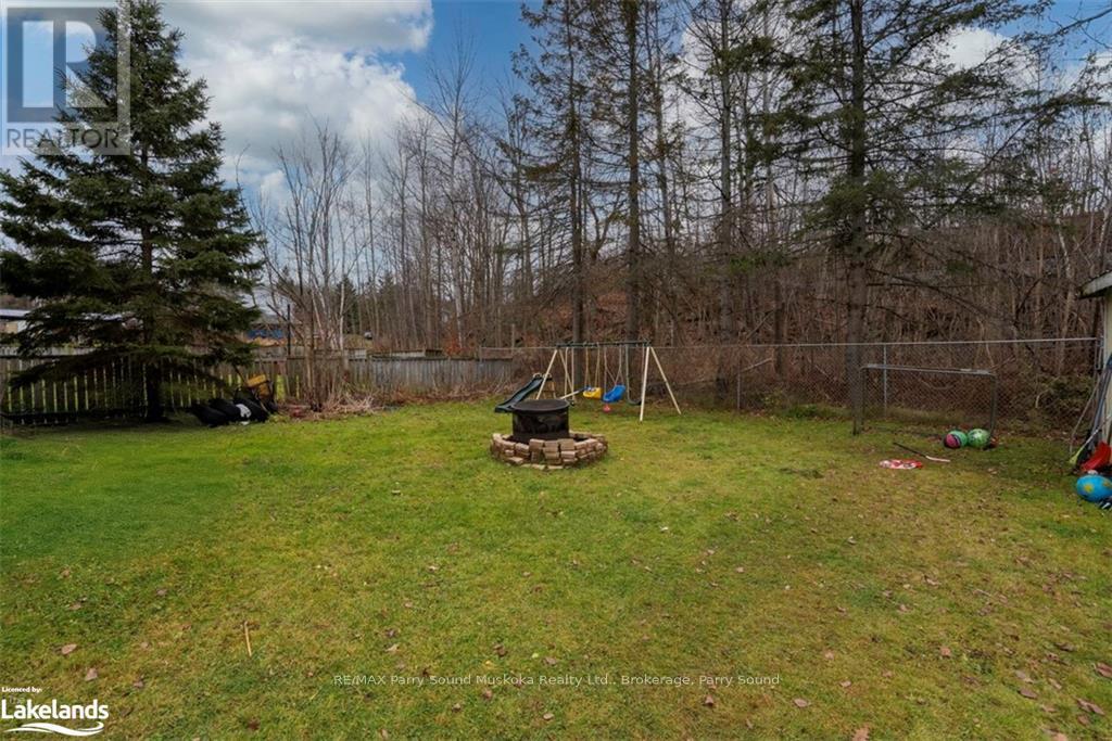 8 Meadow Street, Parry Sound, Ontario  P2A 2L9 - Photo 34 - X11823191