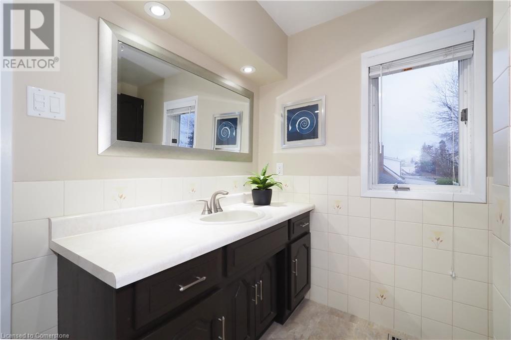 69 Woodward Avenue, Kitchener, Ontario  N2H 4K4 - Photo 33 - 40680993