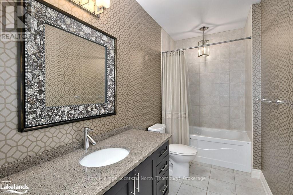 205 - 25 Beaver Street S, Blue Mountains, Ontario  N0H 2P0 - Photo 12 - X10440069