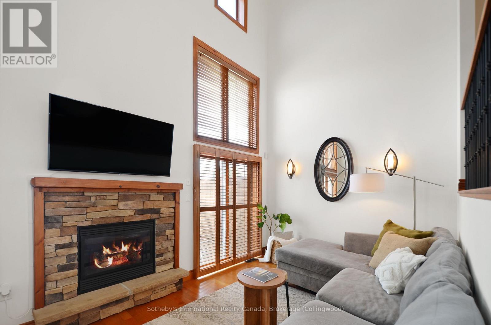 32 - 214 Blueski George Crescent, Blue Mountains, Ontario  L9Y 0V5 - Photo 3 - X10440268