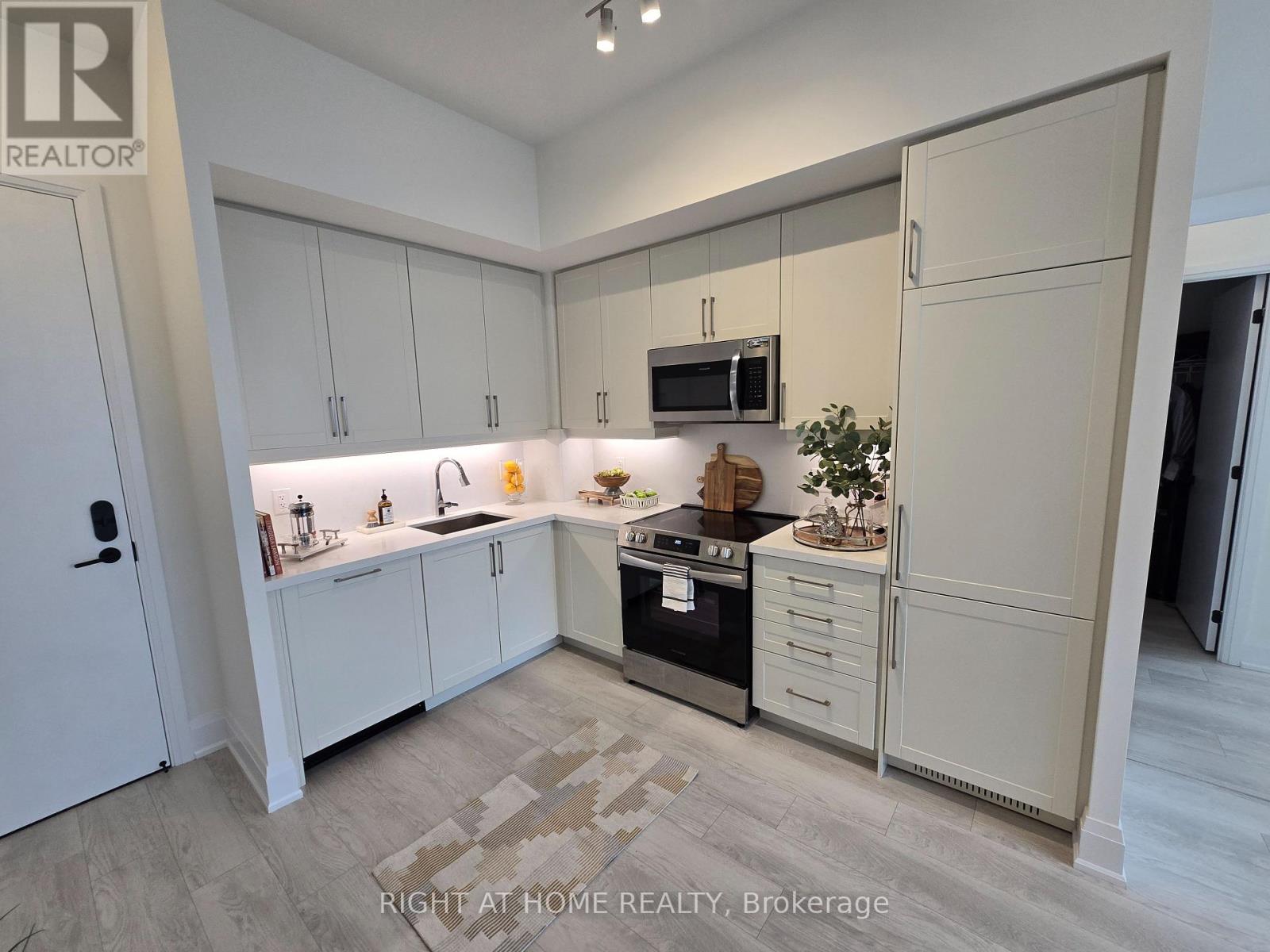 833 - 2450 Old Bronte Road, Oakville, Ontario  L6M 5P6 - Photo 7 - W11888661