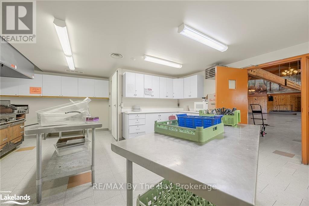 425 River Road W, Wasaga Beach, Ontario  L9Z 2X2 - Photo 24 - S10439783