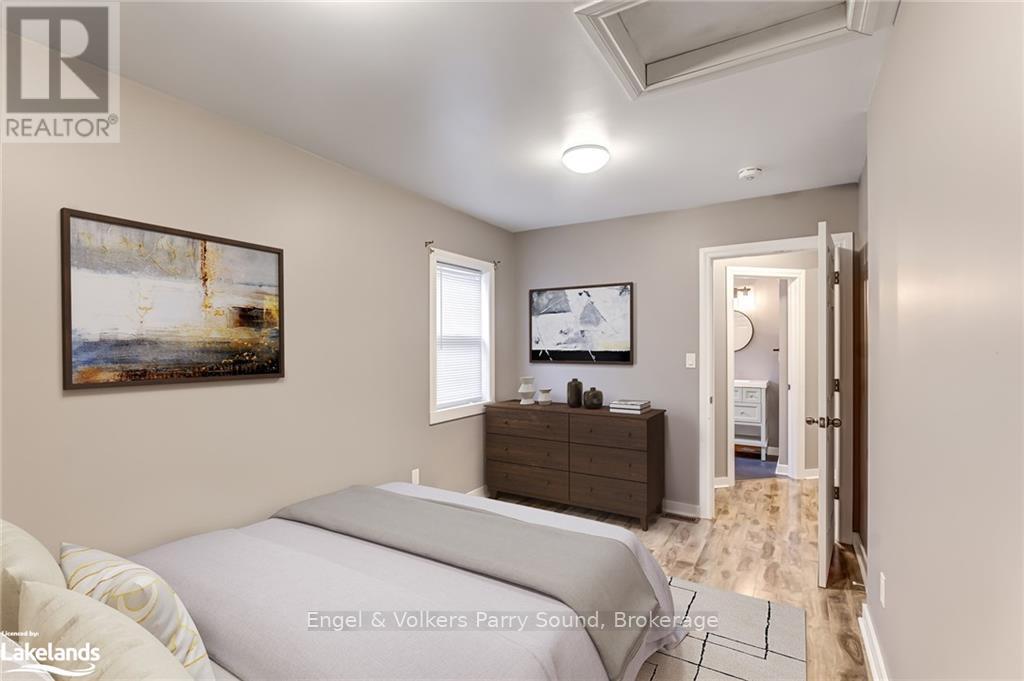 4 Burd Street, Parry Sound, Ontario  P2A 1J3 - Photo 9 - X11868859