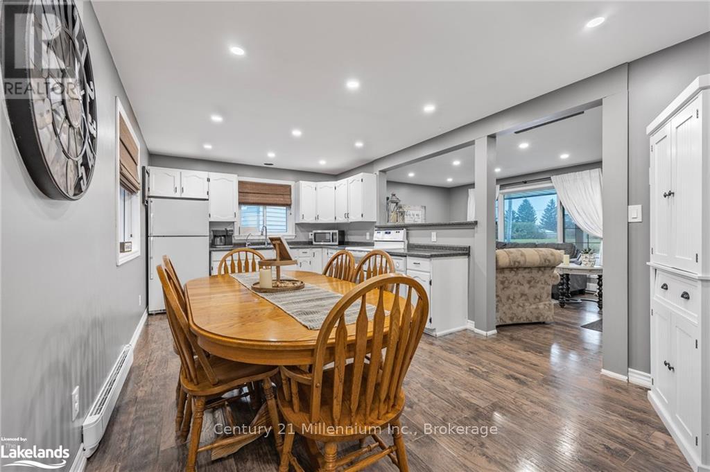 230 Christopher Street, Clearview, Ontario  L0M 1S0 - Photo 9 - S10435783