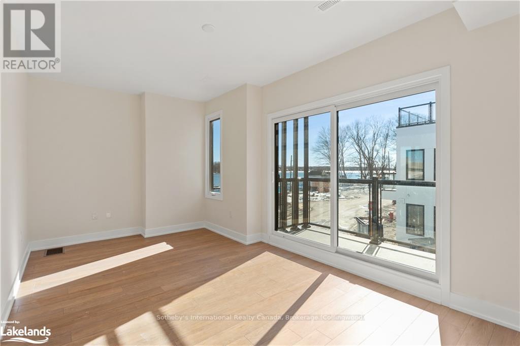 19 MARINER'S PIER WAY, Orillia, Ontario