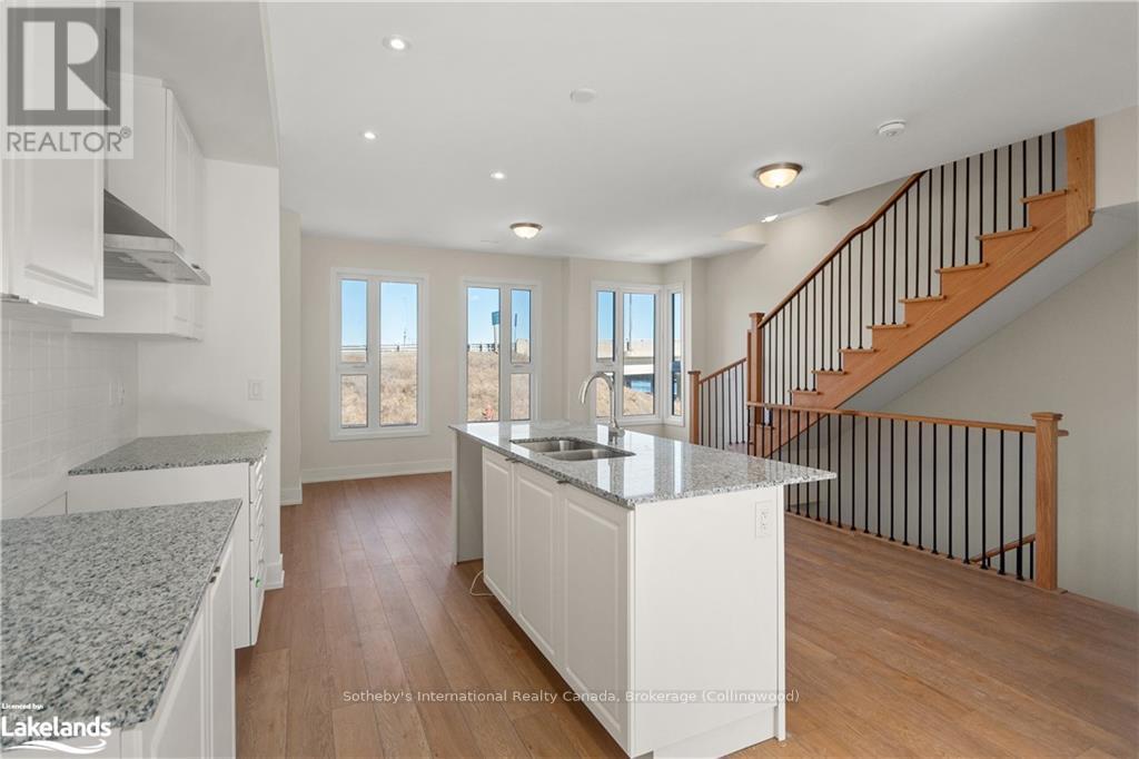 19 Mariner's Pier Way, Orillia, Ontario  L3V 8P4 - Photo 9 - S10438611