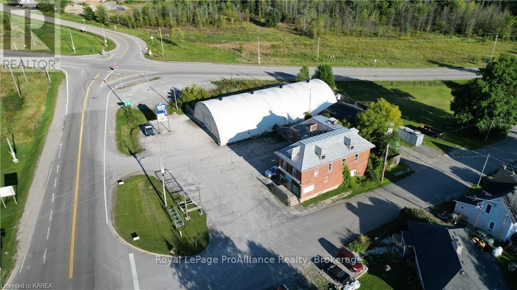 7719 Highway 42, Rideau Lakes, Ontario  K0G 1E0 - Photo 2 - X9411868