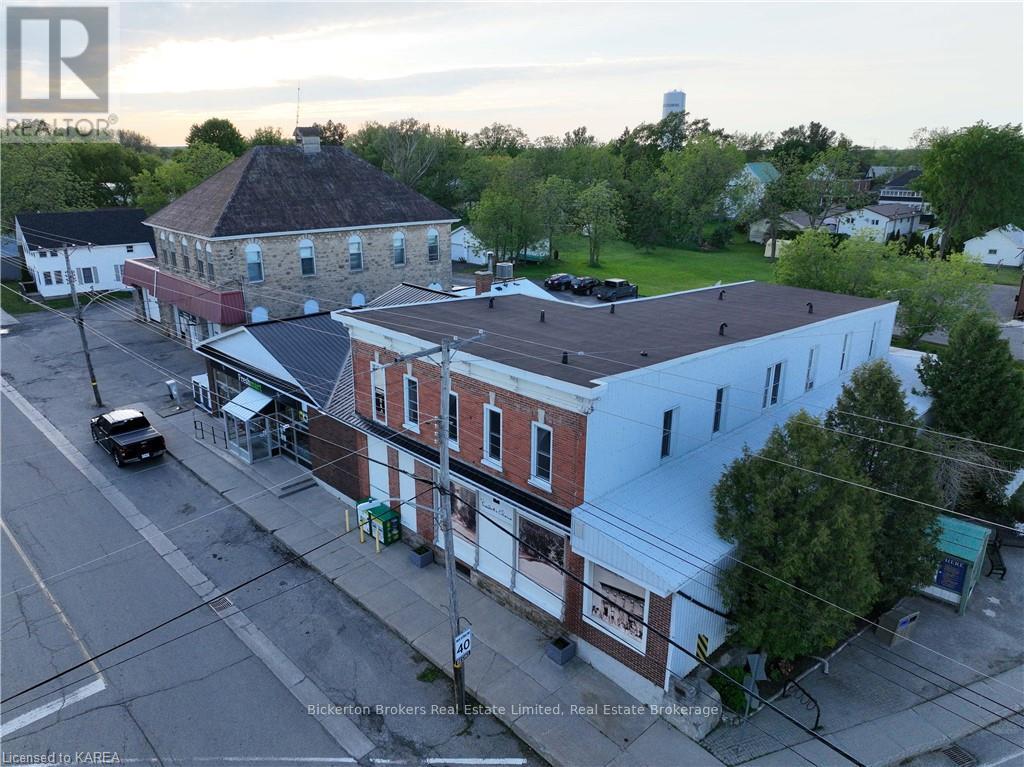 1 King Street, Leeds And The Thousand Islands, Ontario  K0E 1L0 - Photo 3 - X9410374