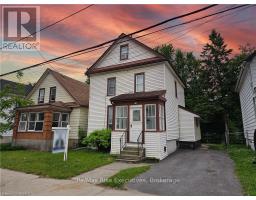 286 York Street, Kingston (East Of Sir John A. Blvd), Ca