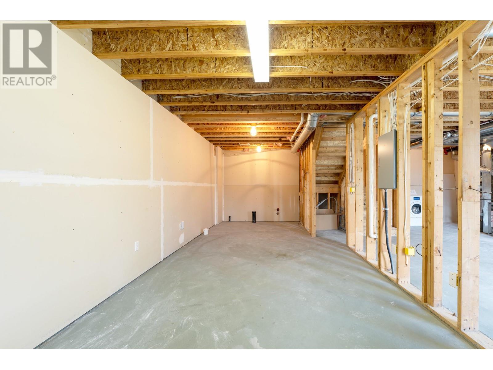 18 1486 Johnson Street, Coquitlam, British Columbia V3E 3J9 - Photo 26 - R2949211