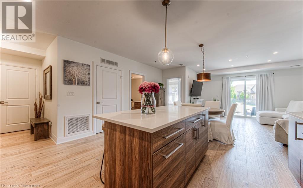 249 Grey Silo Road Unit# 108, Waterloo, Ontario  N2K 0G8 - Photo 11 - 40684611