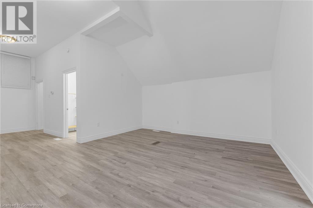 13 Mountain Street Unit# UpperGrimsby, Ontario  L3M 3J7 - Photo 4 - 40684558