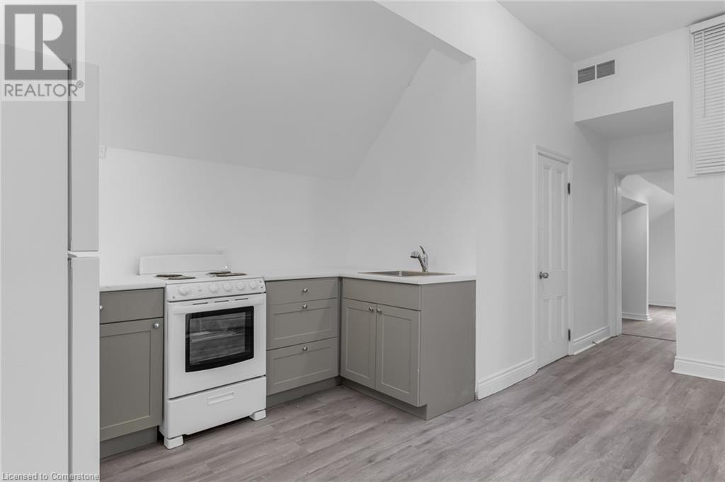 13 Mountain Street Unit# UpperGrimsby, Ontario  L3M 3J7 - Photo 7 - 40684558