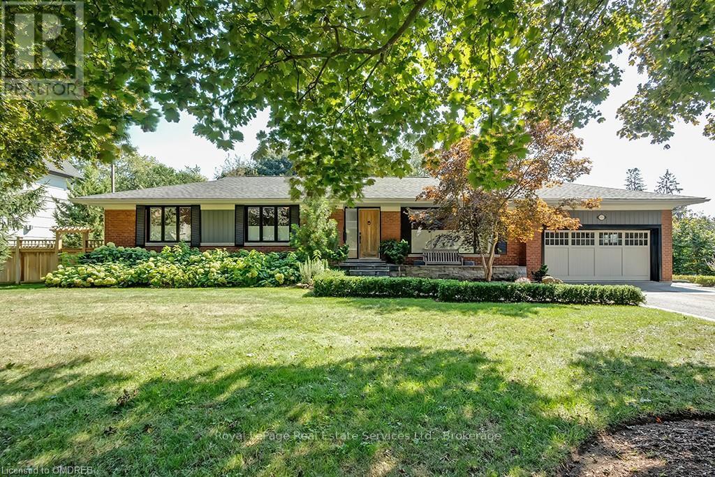 1250 Braeside Drive, Oakville, Ontario  L6J 2A4 - Photo 2 - W10403993