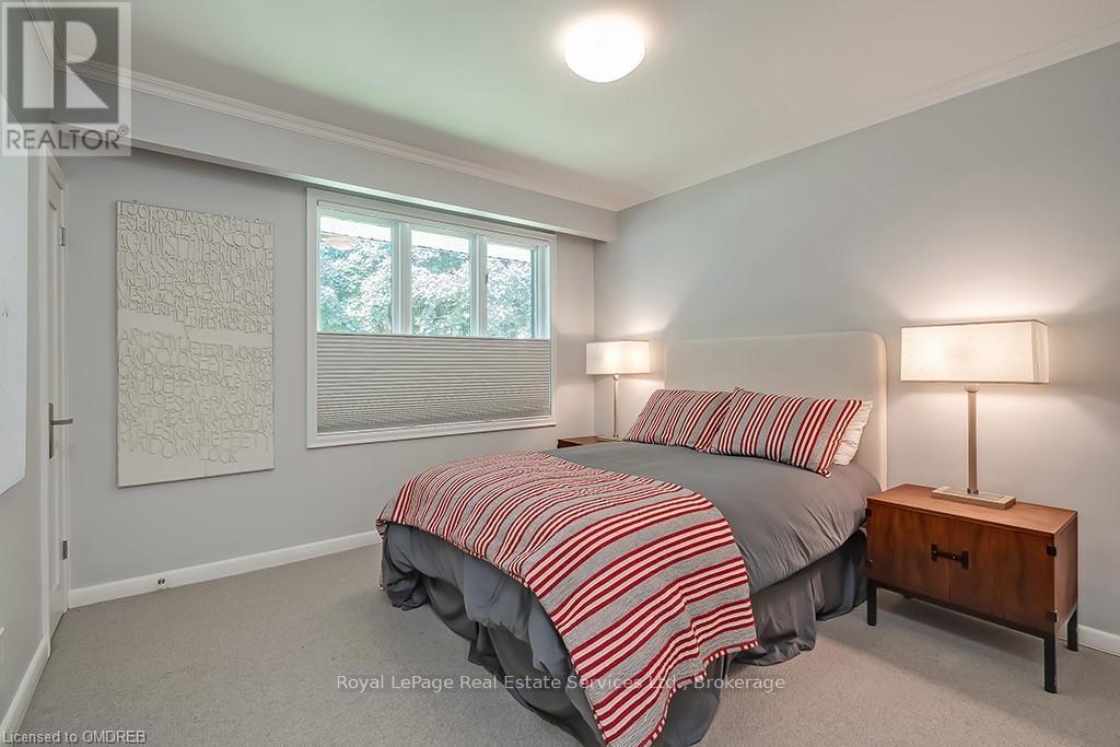 1250 Braeside Drive, Oakville, Ontario  L6J 2A4 - Photo 34 - W10403993
