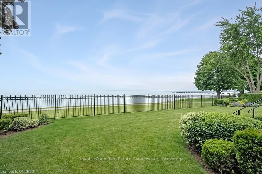 3286 Shelburne Place, Oakville, Ontario  L6L 5V9 - Photo 34 - W10404166