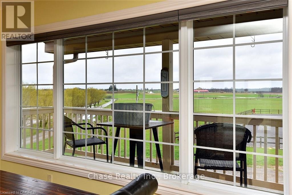 174 Painter Road, Brant, Ontario  N3W 2G9 - Photo 9 - X10403421