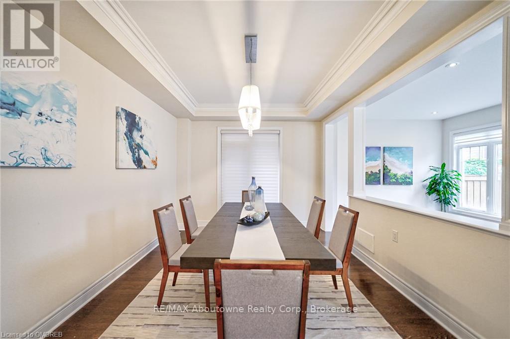 211 Sixteen Mile Drive, Oakville, Ontario  L6M 0T8 - Photo 12 - W10404250