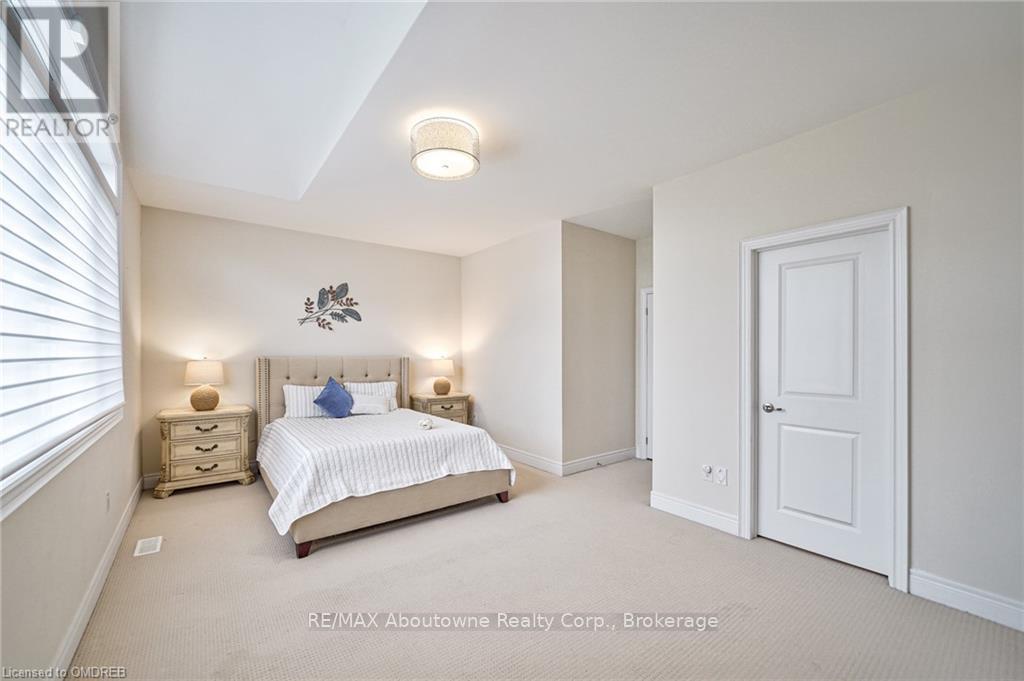 211 Sixteen Mile Drive, Oakville, Ontario  L6M 0T8 - Photo 26 - W10404250