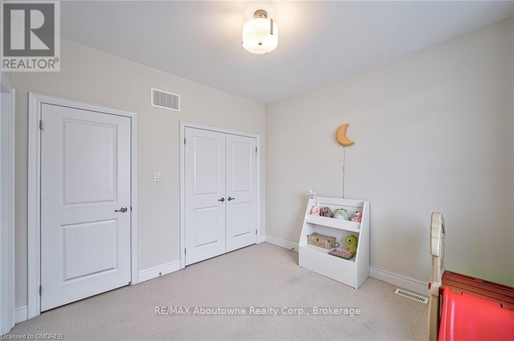 211 Sixteen Mile Drive, Oakville, Ontario  L6M 0T8 - Photo 39 - W10404250
