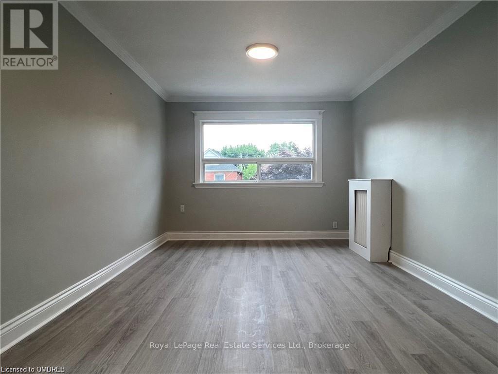 Upper - 229 Ottawa Street South, Hamilton, Ontario  L8K 2E7 - Photo 8 - X10404265