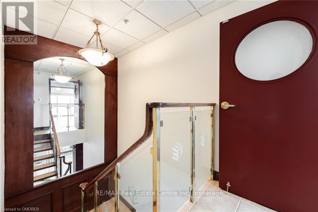 50,51 - 5100 South Service Road, Burlington, Ontario  L7L 6A5 - Photo 31 - W10403651