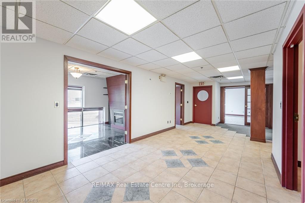 50,51 - 5100 South Service Road, Burlington, Ontario  L7L 6A5 - Photo 33 - W10403651