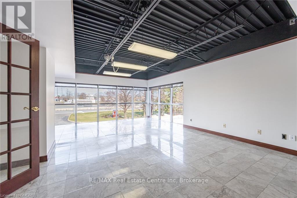 50,51 - 5100 South Service Road, Burlington, Ontario  L7L 6A5 - Photo 35 - W10403651