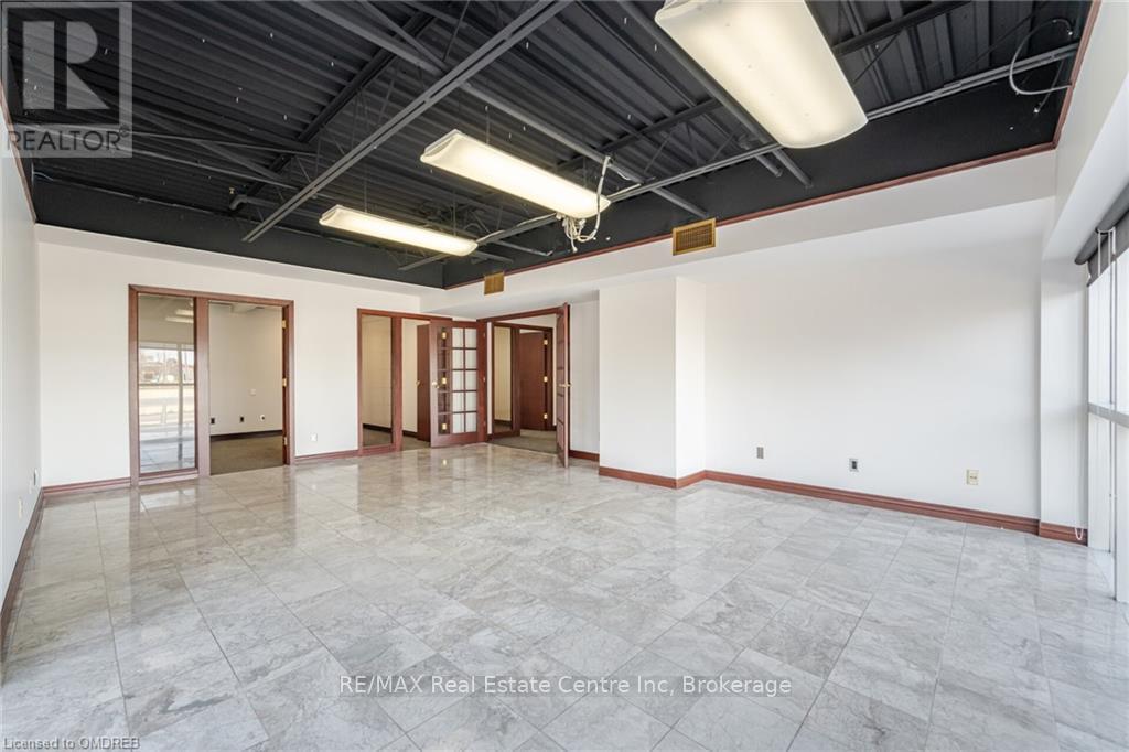 50,51 - 5100 South Service Road, Burlington, Ontario  L7L 6A5 - Photo 38 - W10403651