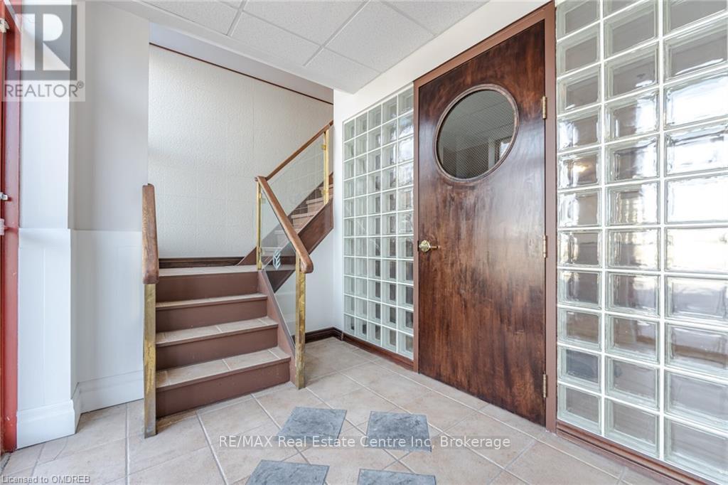 50,51 - 5100 South Service Road, Burlington, Ontario  L7L 6A5 - Photo 9 - W10403651