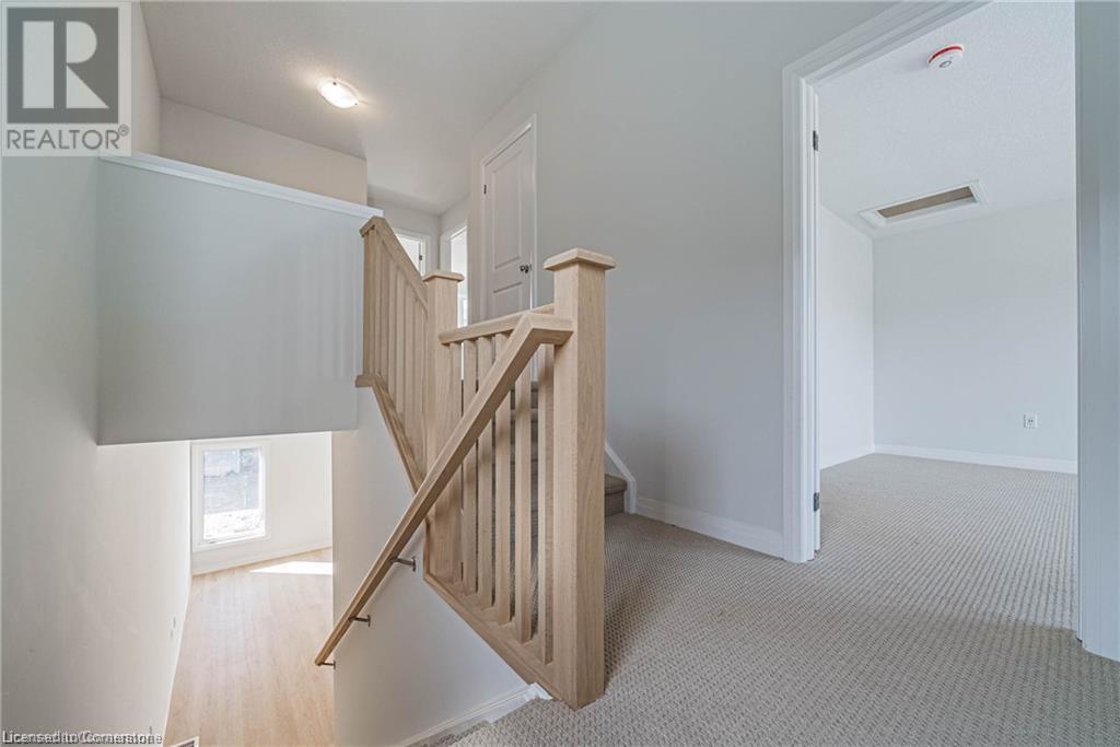 155 Equestrian Way Unit# 60, Cambridge, Ontario  N3E 0E8 - Photo 4 - 40683629