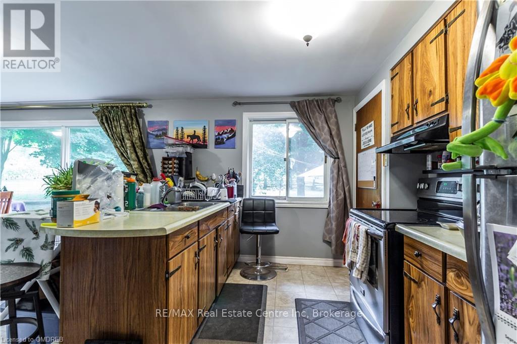 2532 Reid Side Road, Milton, Ontario  L0P 1B0 - Photo 10 - W10403862