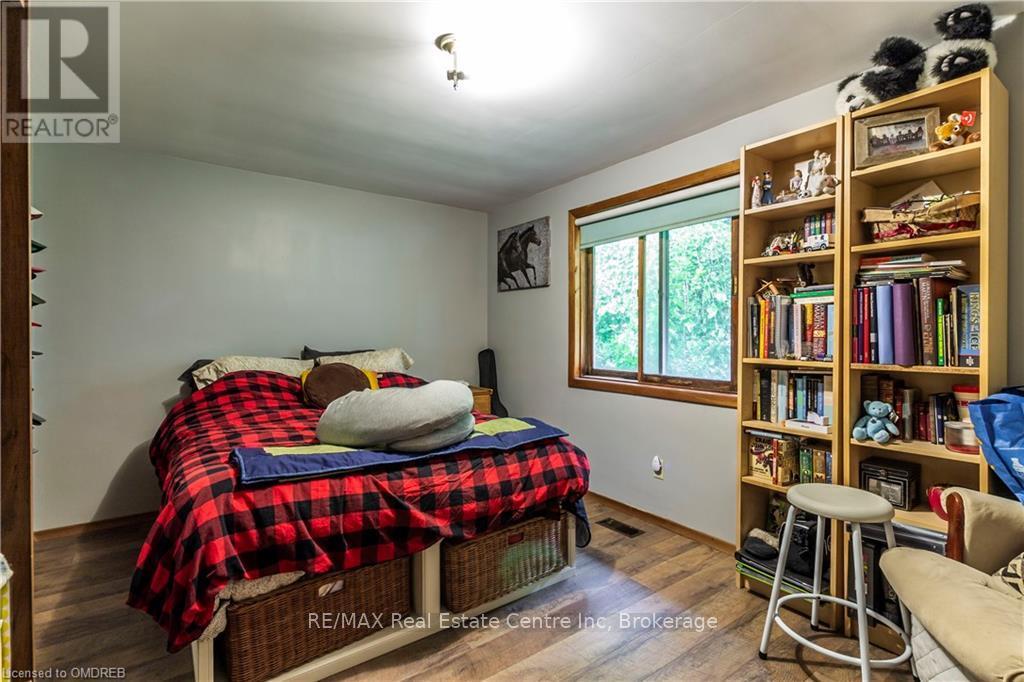 2532 Reid Side Road, Milton, Ontario  L0P 1B0 - Photo 15 - W10403862